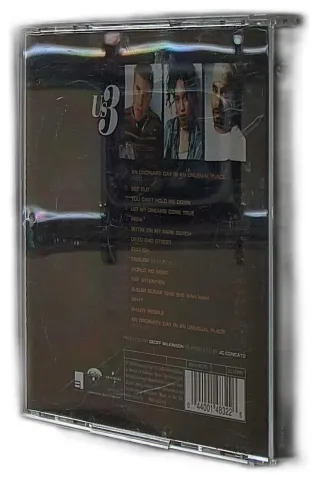 Us3 - An Ordinary Day In An Unusual Place